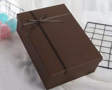 Load image into Gallery viewer, EMS 50PCS Modern High grade Kraft Paper Box DIY Wedding Favor Gift Box rectangle Cake Box Candy gift box Packaging With Ribbon