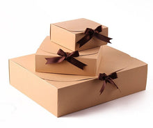 Load image into Gallery viewer, Fashion 350gsm Kraft Paper Gift Packaging Boxes 31x25x8cm Packaing Box For Shirts Sweaters Scarf Square Cookies Boxes